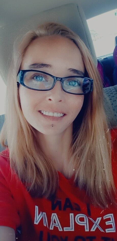 Kendall DeBusk model nude archive