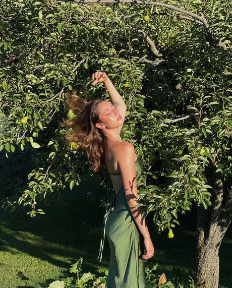 mysticmuffin perfect model photo