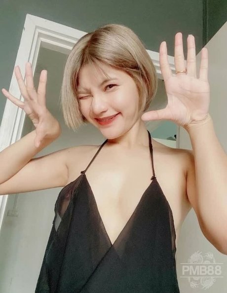 shemale fucks girl onlyfans sexy photos