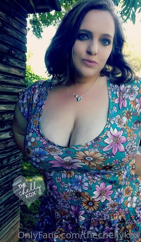 thechellykox nudes actress pics