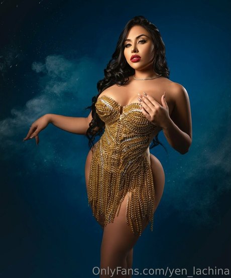 yen lachina beautiful model pic