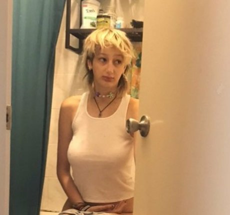 anya401 nude star gallery