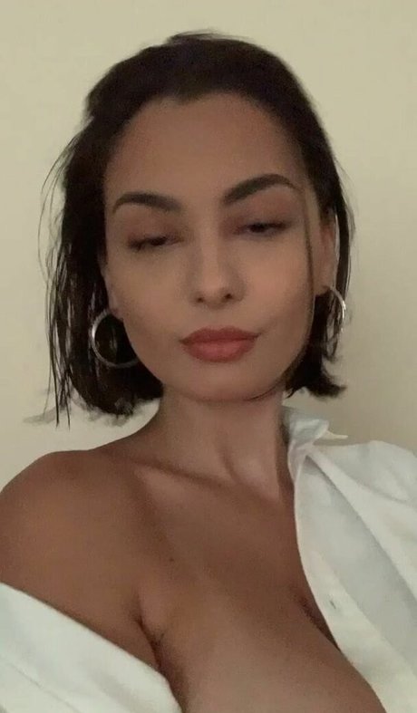 Adelaide T nice model picture