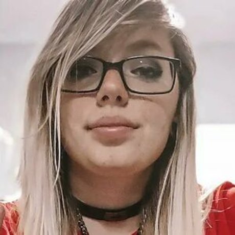 GabbySwears nudes model picture