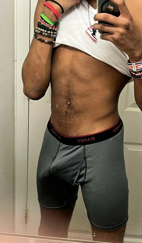 am6ni pretty pornstar gallery