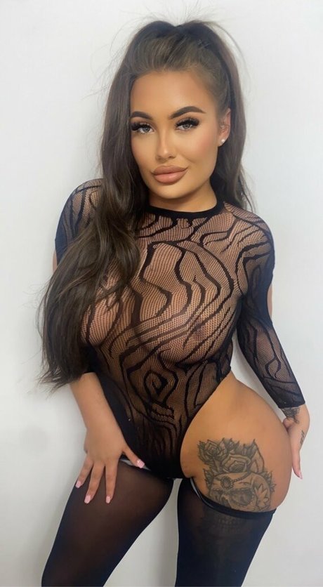 BillieLeigh22 art actress archive