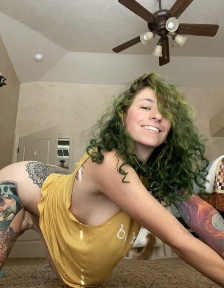 sentientbees2 hd model pics