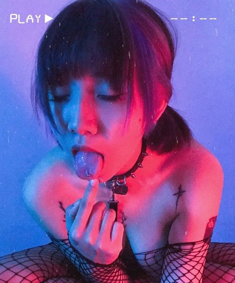 Natachuy art actress pictures