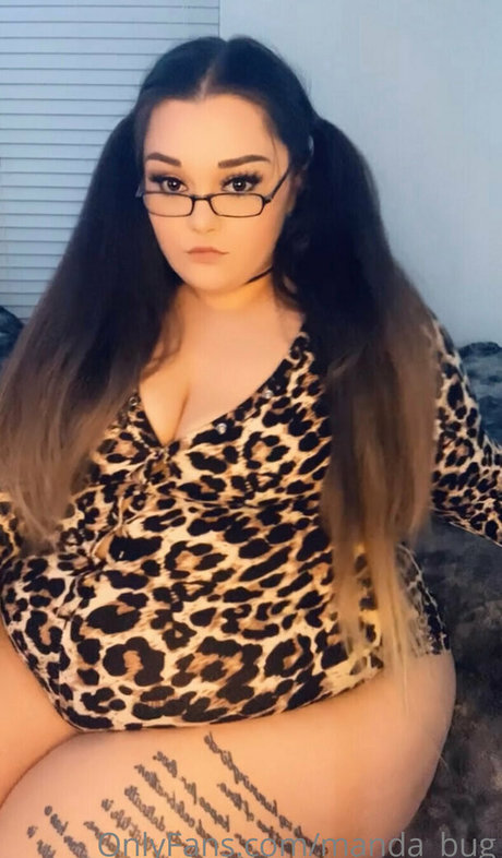 manda bug model xxx images