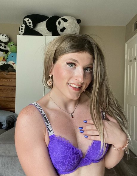 Kymmy Harper star free pics