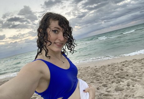 Kymmy Harper star pretty archive