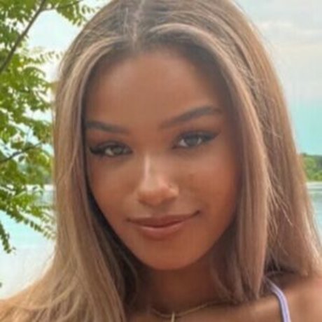 Kayonnha Grant pornstar art img