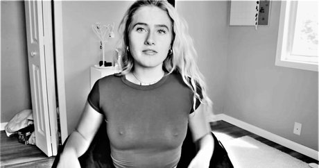 non nude onlyfans erotic pictures