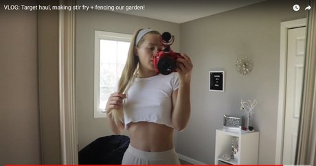 Esther Perepechkin naked pornstar img