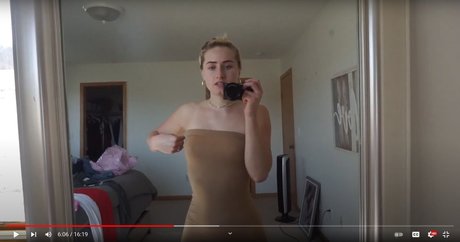 Esther Perepechkin pornstar adult pictures