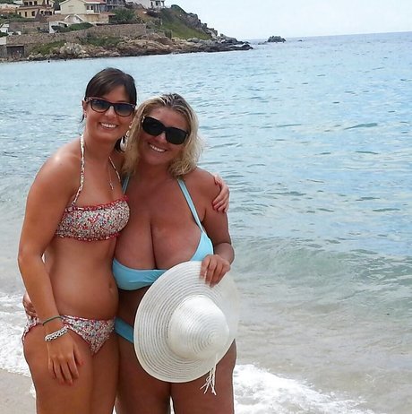 asian cheerleader onlyfans free nude picture