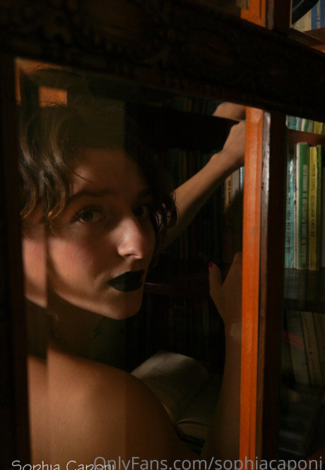 sophiacaponi star nice images