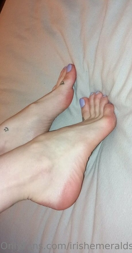 irishemeraldsfeet pornstar erotic image