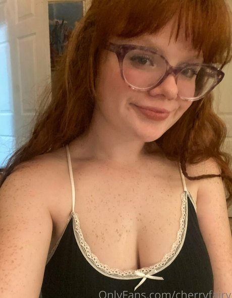 cherryfairy perfect model photo