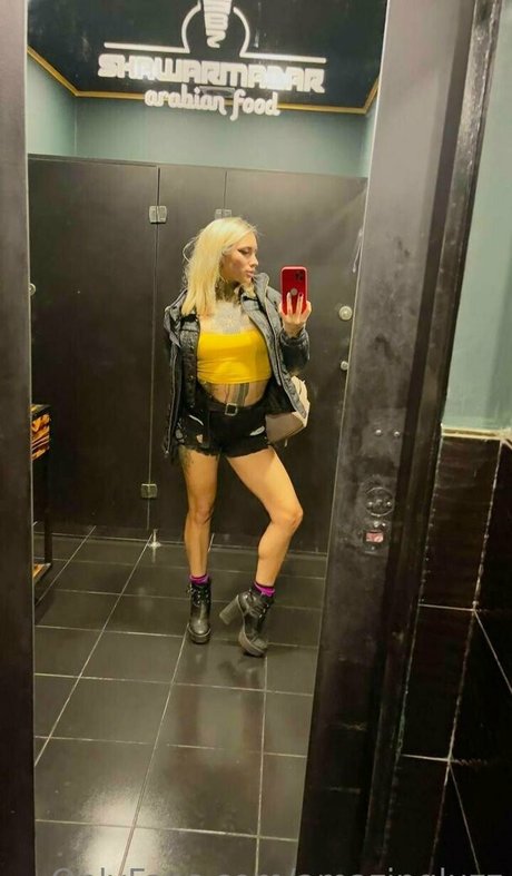 amazingluzz free model galleries