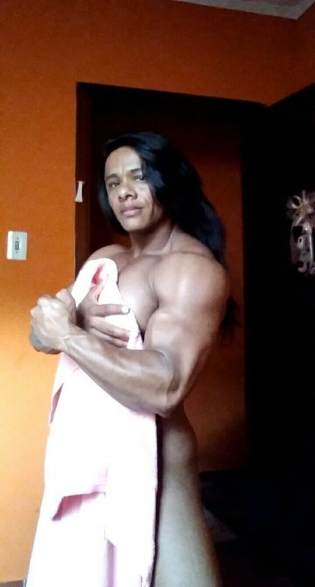 cristtina43 perfect actress images