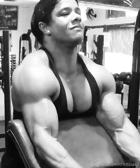 cristtina43 model erotic image