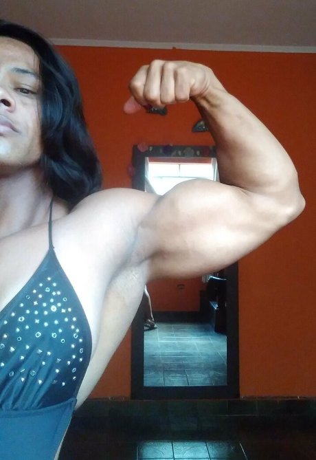 cristtina43 model erotic gallery