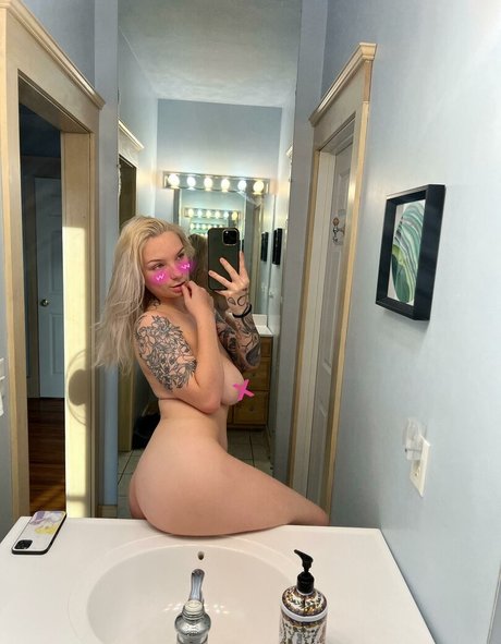 Lili Jane pornstar hd pic