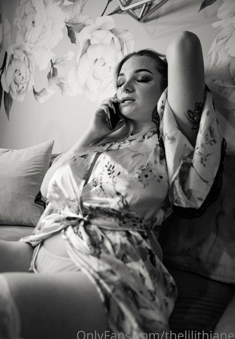 Lili Jane sexy actress images