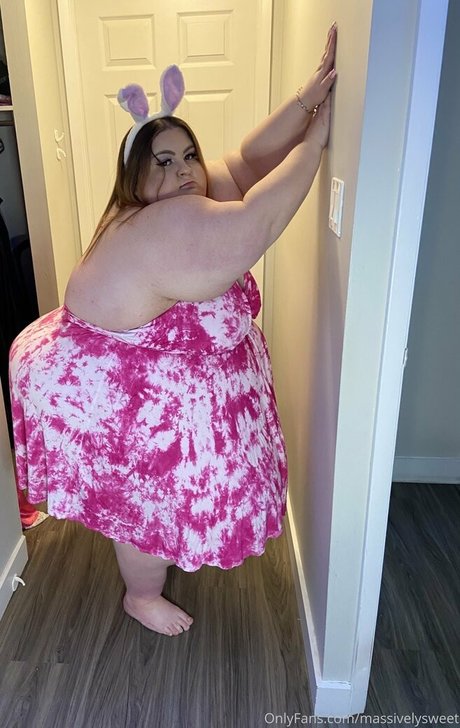 massivelysweet pornstar nude archive