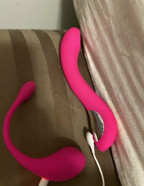 massivelysweet pornographic model archive