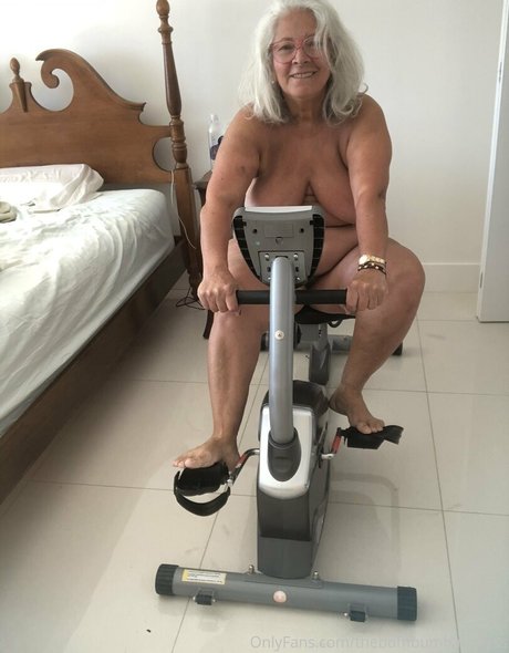 thebumbumbaroness star perfect photo