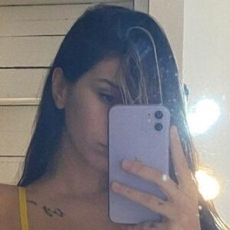 Bellu Ottobri nudes model images