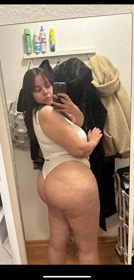 female popular onlyfans art xxx gallery