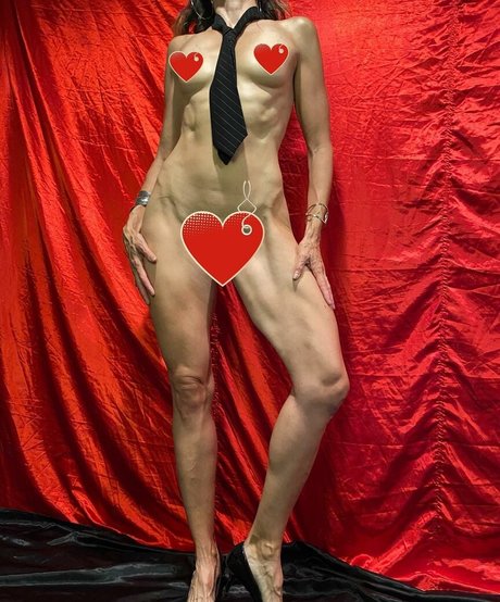 aska69 actress picture