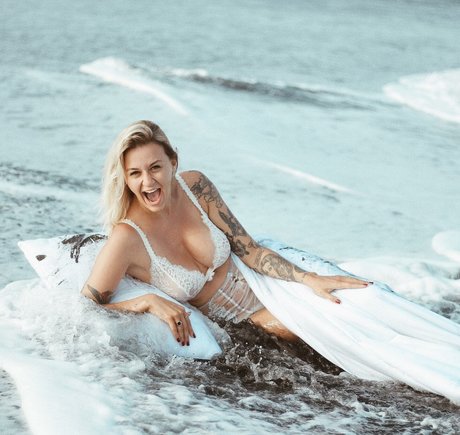 old young lesbian onlyfans hot porn photos