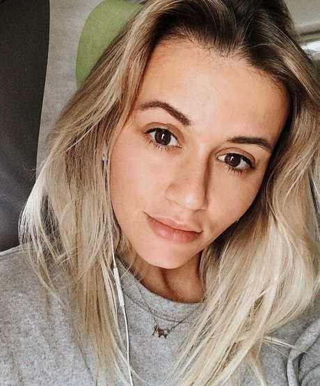 Daria Perel adult model gallery