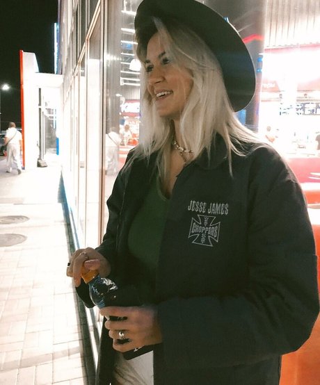 Daria Perel nice model pictures