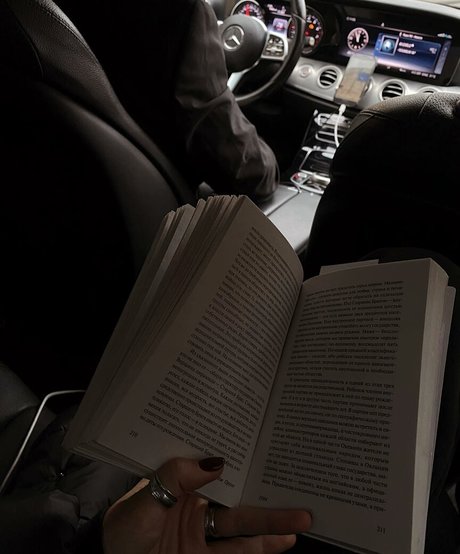 Daria Perel naked actress pictures