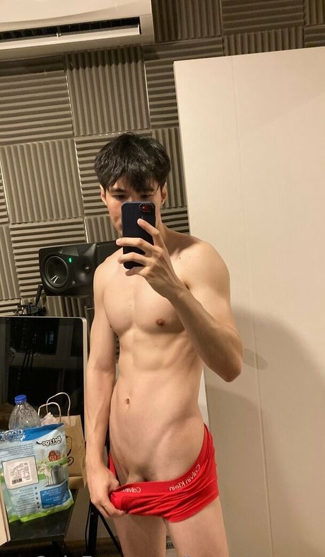 bombiemann top star img