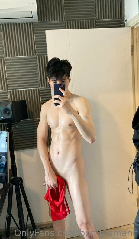 bombiemann star erotic pictures