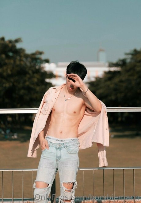 bombiemann star nude photos