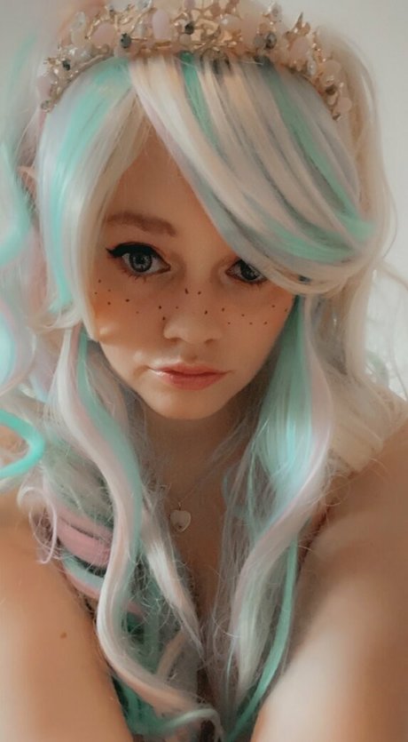 arrynnnfree nudes actress picture