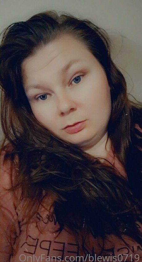 blewis0719 nudes model gallery