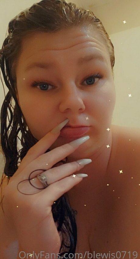 blewis0719 pornstar hot pictures