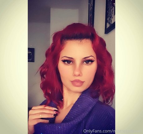 mistressdevin1 sexy actress img