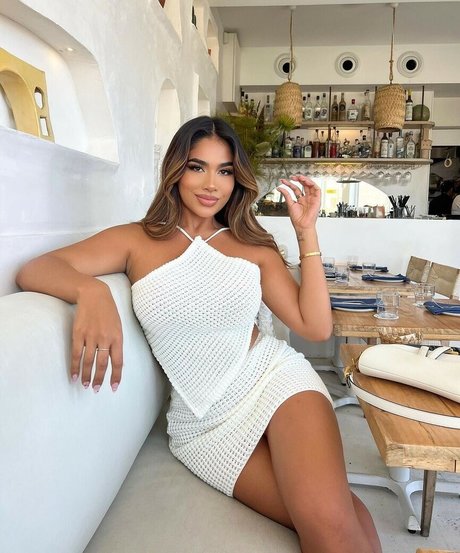 small onlyfans nude images