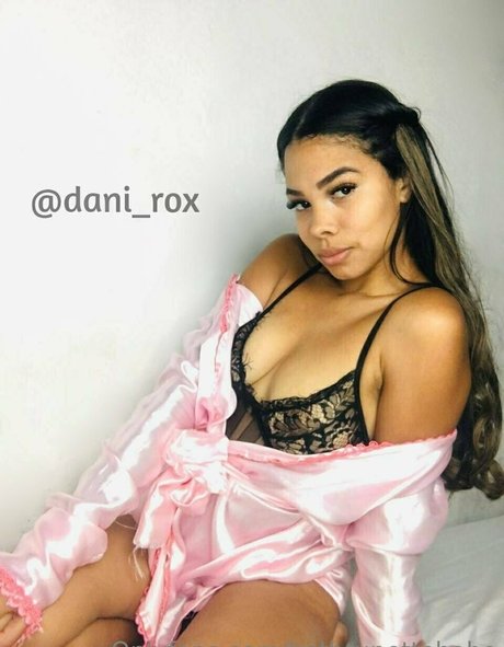 hotbrunettebabe star porn galleries