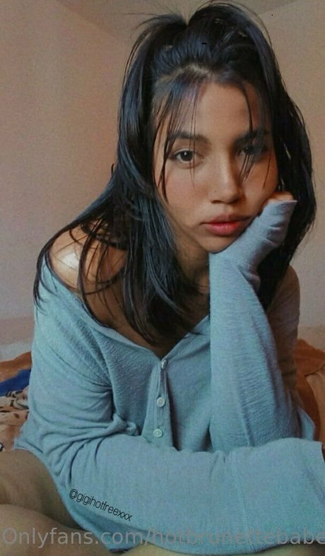 hotbrunettebabe star top archive