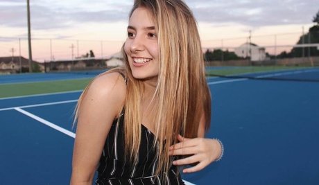 teen cumshot onlyfans pornos img